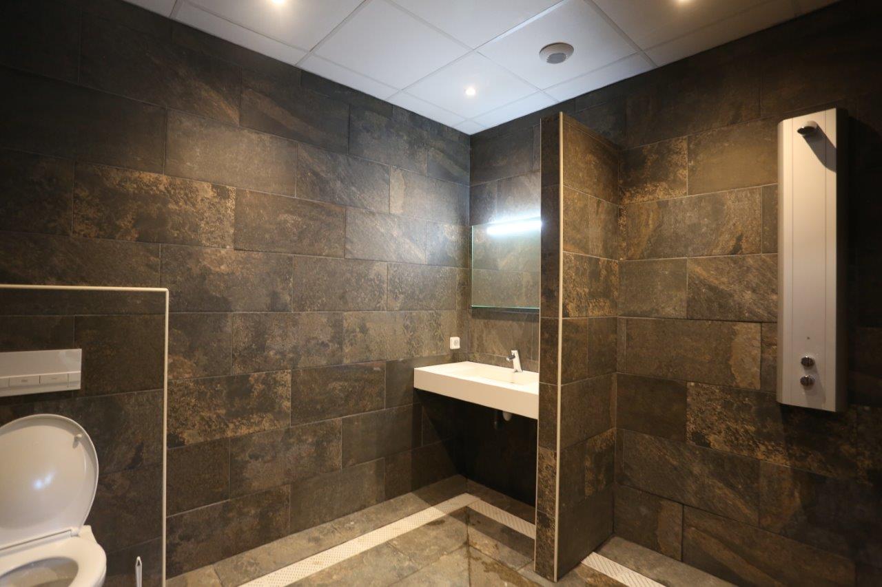 sanitaire indiv cabine